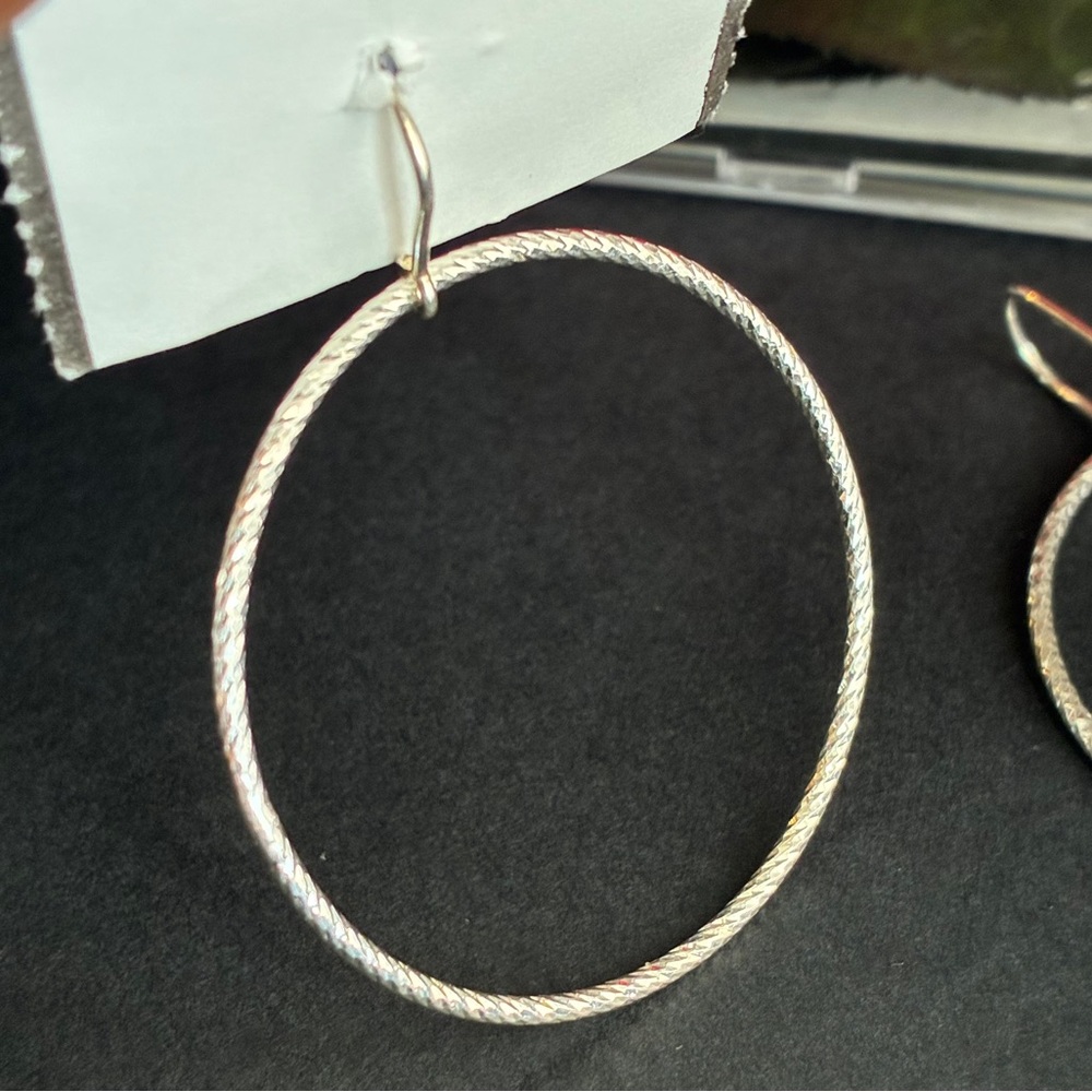 925 Silver Earrings,Textured Silver Hoop Drop Earrings for Women - Picture 6 of 7